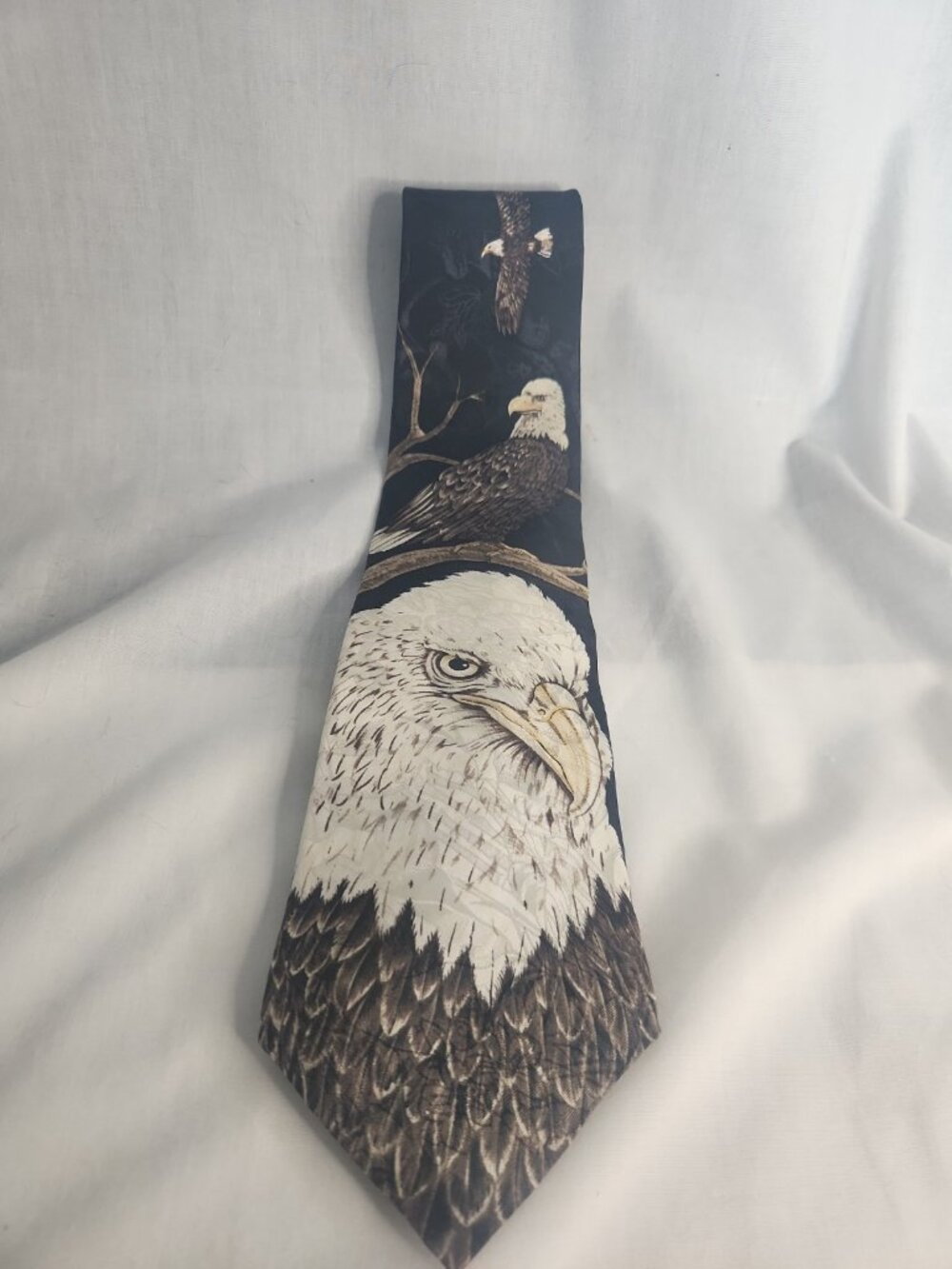 Marc Dennis American Pride Bald Eagle 100% Silk Men's Tie Endangered  Species